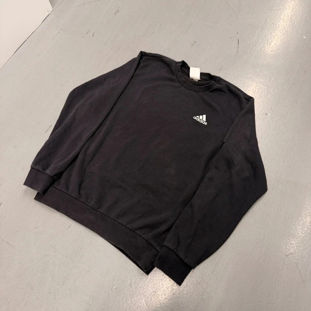 adidas crewneck sweatshirt